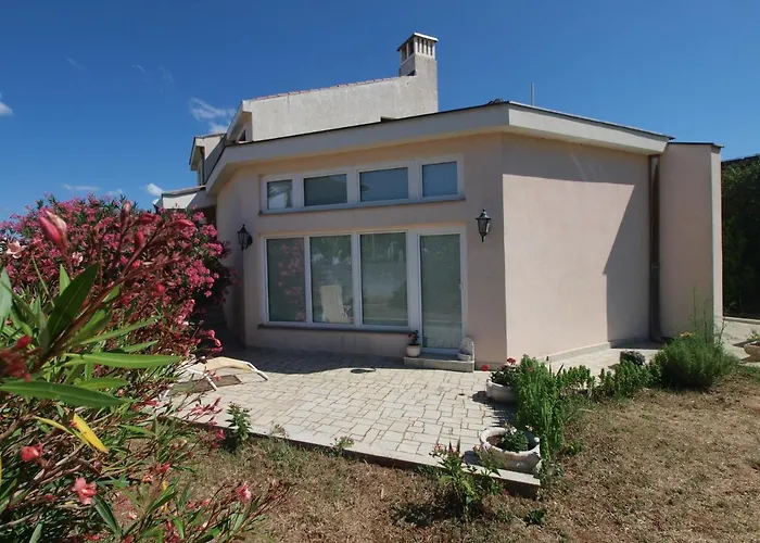 Apartman With Parking Space Banjole, - 20813 *