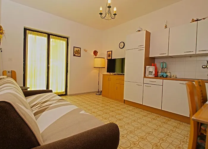 With Parking Space Banjole, - 20813 Apartman *