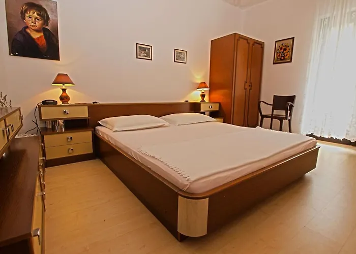 Apartman With Parking Space Banjole, - 20813 Pula